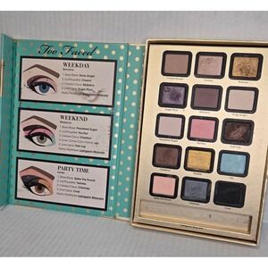 Too Faced Joy to the Girls Eyeshadow Palette Mascara Makeup Set